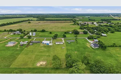 587 Kentucky Town Road, Whitewright, TX 75491 - Photo 39