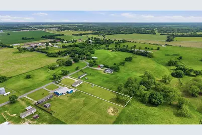 587 Kentucky Town Road, Whitewright, TX 75491 - Photo 37