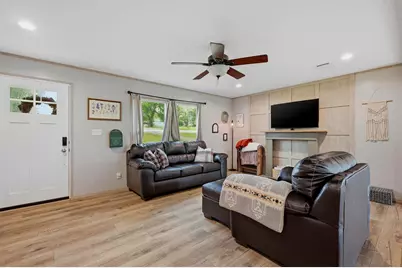 587 Kentucky Town Road, Whitewright, TX 75491 - Photo 5