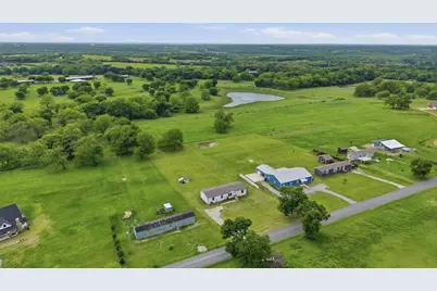 587 Kentucky Town Road, Whitewright, TX 75491 - Photo 29