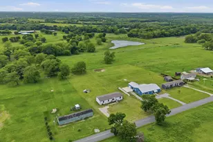 587 Kentucky Town Rd, Whitewright, TX 75491 - Photo 29