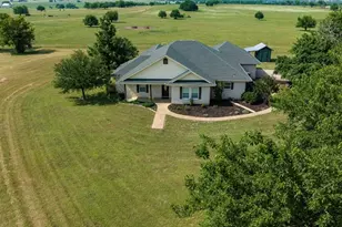 1211 W Fm 922, Valley View, TX 76272 - Photo 1