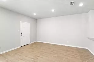 1229 Morgan Dr, Sherman, TX 75090 - Photo 5