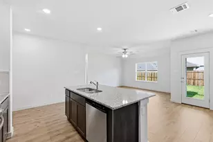111 John Laurens Dr, Venus, TX 76084 - Photo 23