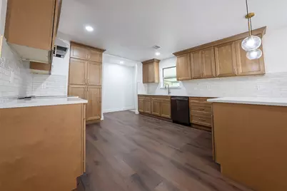302 An County Road 3914, Palestine, TX 75801 - Photo 11