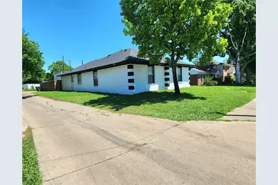 10115 Woodlot Drive, Dallas, TX 75217 - Photo 3