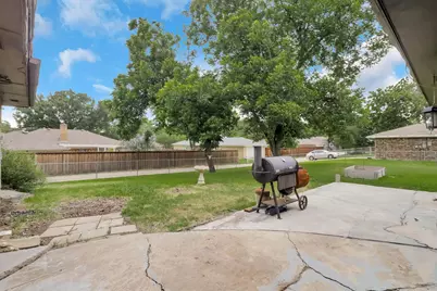 1414 British Boulevard, Grand Prairie, TX 75050 - Photo 35
