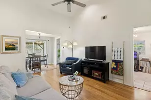 845 Springbrook Dr, Fort Worth, TX 76107 - Photo 5