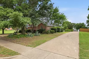 921 High Point Dr, Midlothian, TX 76065 - Photo 11