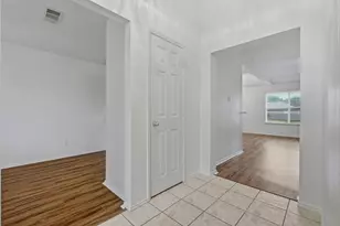 921 High Point Dr, Midlothian, TX 76065 - Photo 13