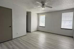 8005 Rothington Rd, Dallas, TX 75227 - Photo 15