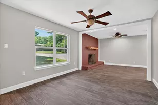 102 Live Oak Ln, Weatherford, TX 76086 - Photo 5
