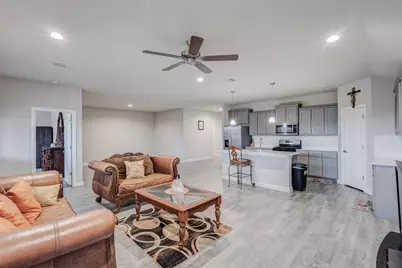 1221 Rolling Meadows Drive, Cedar Hill, TX 75104 - Photo 15