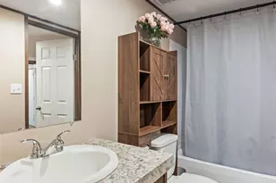 5400 Parker Henderson Rd, Fort Worth, TX 76119 - Photo 21