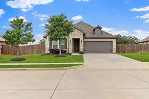 1620 Glade Meadows Dr, Burleson, TX 76058 - Photo 1