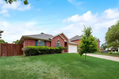 603 Pine Meadow Court, Arlington, TX 76012 - Photo 3
