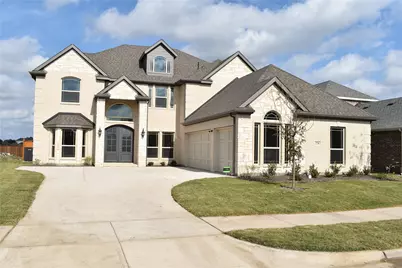 2716 La Jolla Boulevard, Grand Prairie, TX 75054 - Photo 1