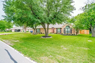 8902 Pleasant Hill Dr, Granbury, TX 76049 - Photo 7