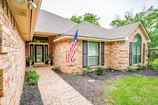 8902 Pleasant Hill Dr, Granbury, TX 76049 - Photo 5