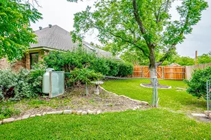 8902 Pleasant Hill Dr, Granbury, TX 76049 - Photo 13