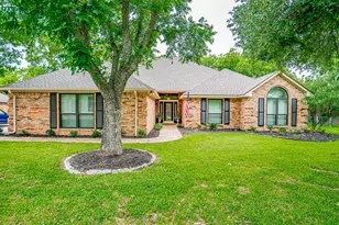 8902 Pleasant Hill Dr, Granbury, TX 76049 - Photo 3