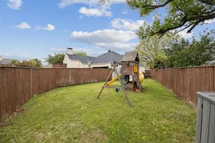 3908 Cobblers Ln, Dallas, TX 75287 - Photo 33