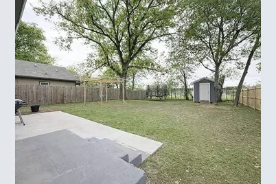 1128 E Sunset Street, Waco, TX 76704 - Photo 11