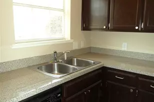 3732 Bonnie Dr, Fort Worth, TX 76116 - Photo 3