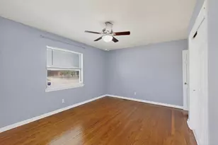 2104 Hillburn Dr, Dallas, TX 75227 - Photo 25