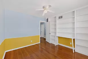 2104 Hillburn Dr, Dallas, TX 75227 - Photo 23