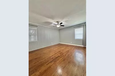 2104 Hillburn Drive, Dallas, TX 75227 - Photo 5