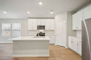 2105 Rannoch St, Sherman, TX 75092 - Photo 5