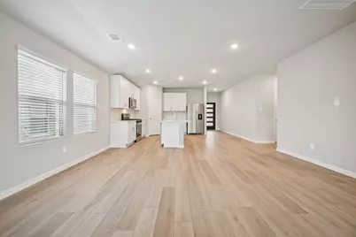 2105 Rannoch Street, Sherman, TX 75092 - Photo 7