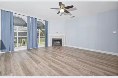 1003 Morningside Drive, Grand Prairie, TX 75052 - Photo 9