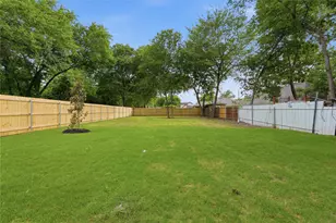 5011 Watson Dr, Dallas, TX 75241 - Photo 29