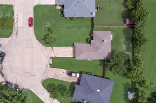1415 S Medora St, Terrell, TX 75160 - Photo 23