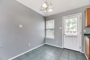 1415 S Medora St, Terrell, TX 75160 - Photo 5