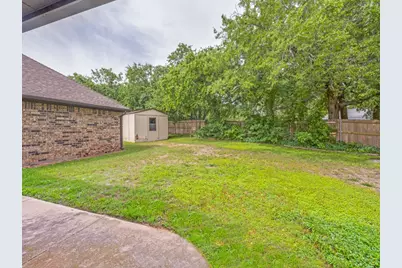 1702 Dickerson Drive, Pantego, TX 76013 - Photo 21