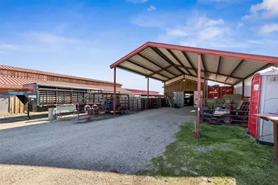 2751-2 Mitchell Road, Krum, TX 76249 - Photo 37