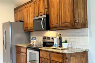 205 Bay Hill Dr, Willow Park, TX 76008 - Photo 3