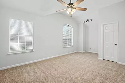 10005 Shelburne Road, Fort Worth, TX 76244 - Photo 23
