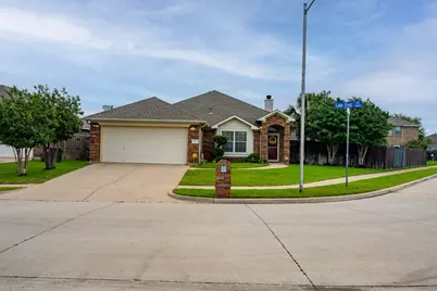 7427 Lake Front Trail, Arlington, TX 76002 - Photo 1