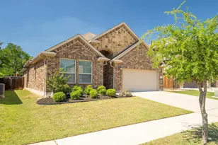 2108 Moonsail Ln, Denton, TX 76210 - Photo 3