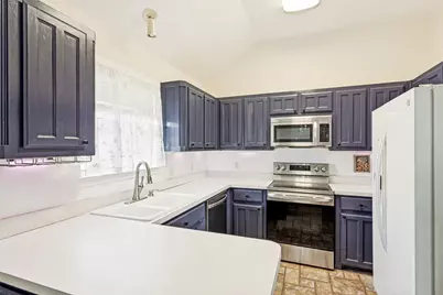 106 King Arthur Court, Weatherford, TX 76086 - Photo 17