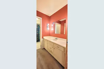 10711 Clearbrook Lane, Dallas, TX 75218 - Photo 9