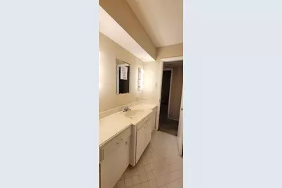 10711 Clearbrook Lane, Dallas, TX 75218 - Photo 11
