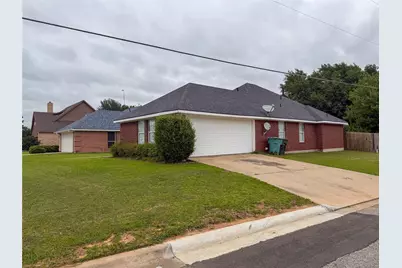 1901 Monte Cristo Way, Sherman, TX 75092 - Photo 3