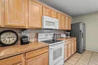 9232 Monument Court, Fort Worth, TX 76244 - Photo 11