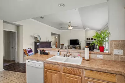 9232 Monument Court, Fort Worth, TX 76244 - Photo 13