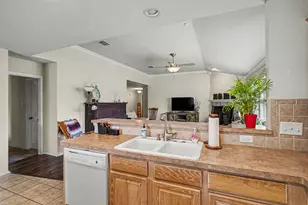 9232 Monument Ct, Fort Worth, TX 76244 - Photo 13
